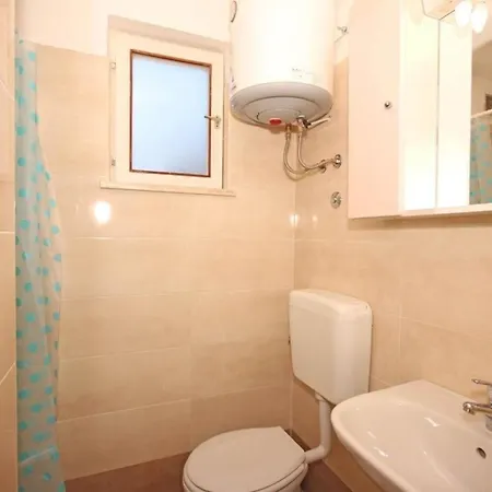 Apartment In Stoja Mit Terrasse Und Grill *